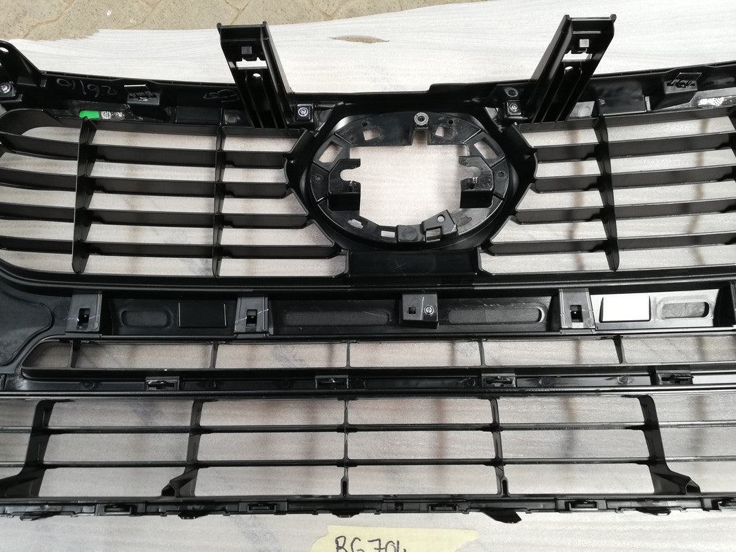 Toyota Hilux Legend 2023 Radiator Grille Assy with Emblem/Badge