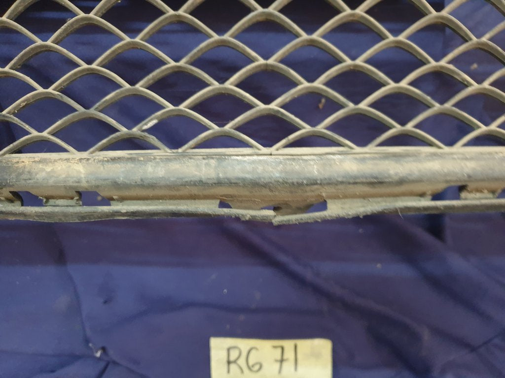 Mercedes-Benz C-Class W205 Front Bumper Lower Mesh Grille