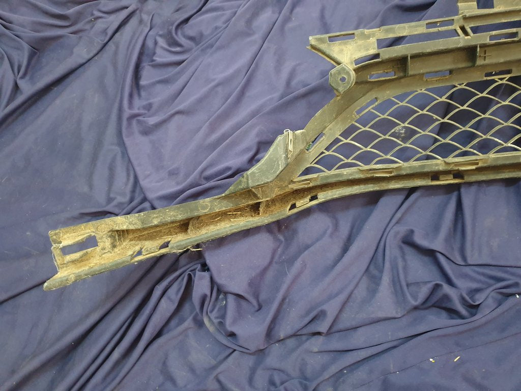 Mercedes-Benz C-Class W205 Front Bumper Lower Mesh Grille