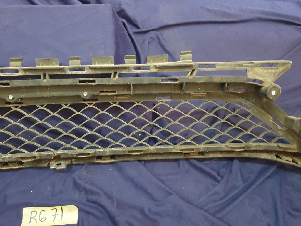 Mercedes-Benz C-Class W205 Front Bumper Lower Mesh Grille