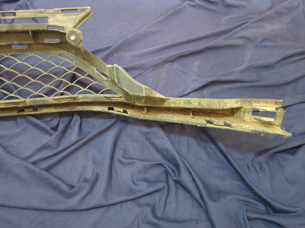 Mercedes-Benz C-Class W205 Front Bumper Lower Mesh Grille