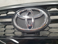 Toyota Hilux Radiator Grille Assy with Emblem/Badge
