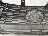 Toyota Hilux Radiator Grille Assy with Emblem/Badge