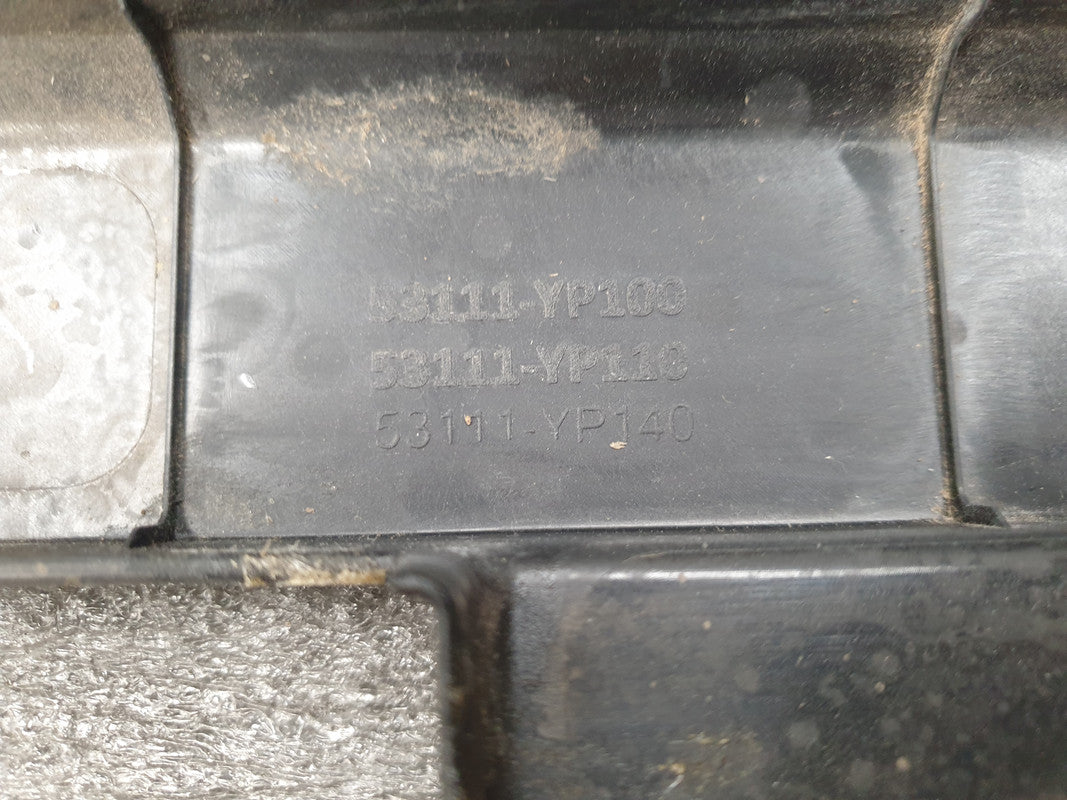 Toyota Hilux Radiator Grille Assy with Emblem/Badge