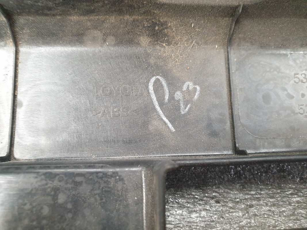 Toyota Hilux Radiator Grille Assy with Emblem/Badge