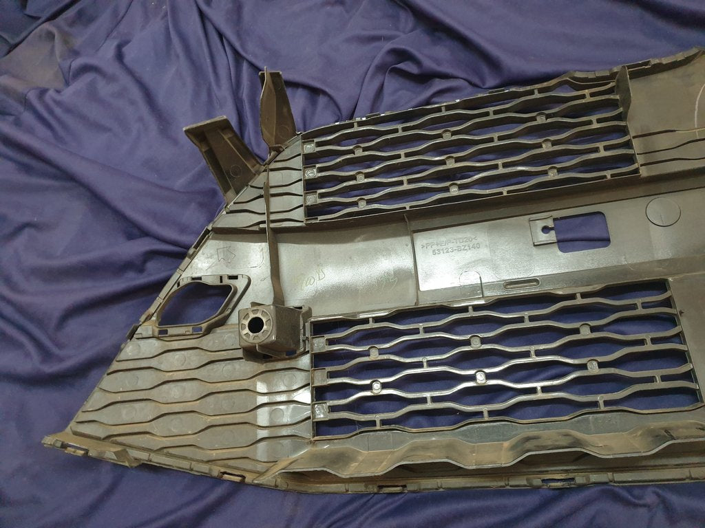 Toyota Aygo Front Bumper Lower Grille