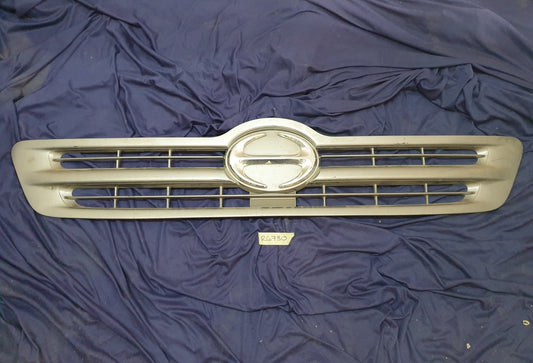 Original Used Hino Ranger Radiator Grille - Wear and Tear