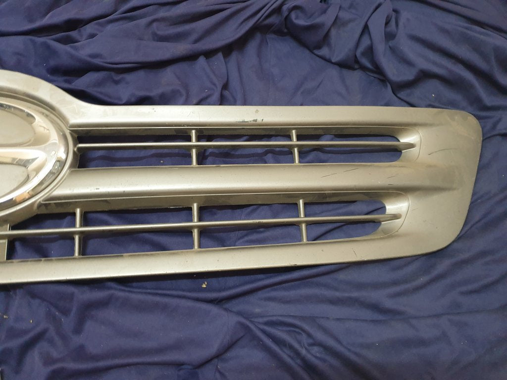 Original Used Hino Ranger Radiator Grille - Wear and Tear