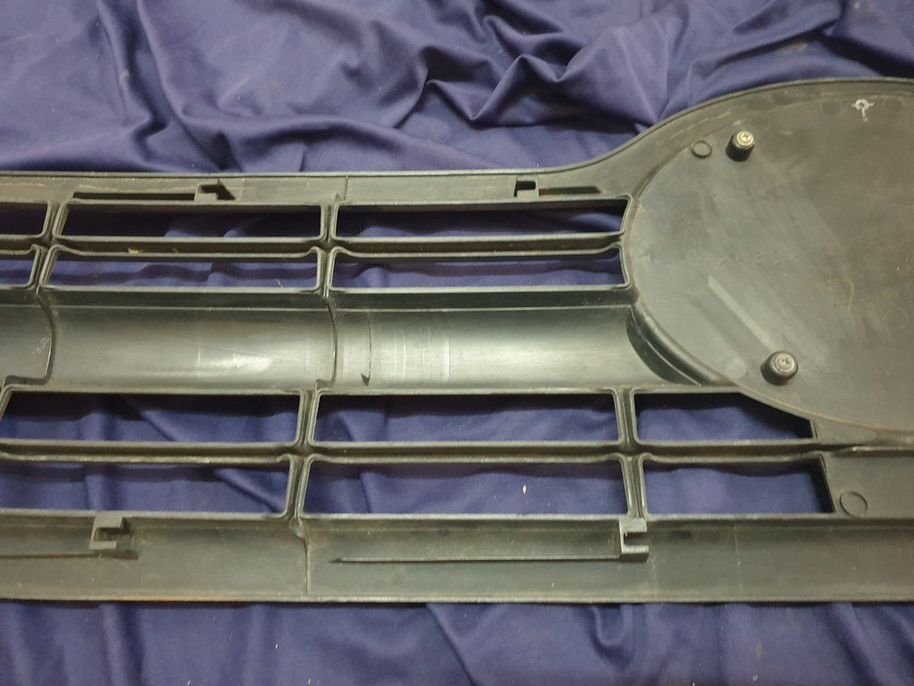 Original Used Hino Ranger Radiator Grille - Wear and Tear