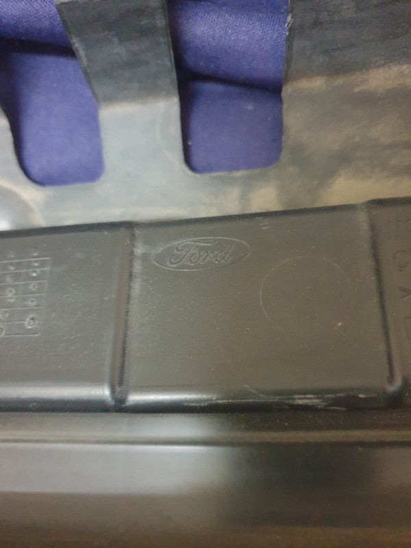 Ford Kuga Radiator Grille Backing