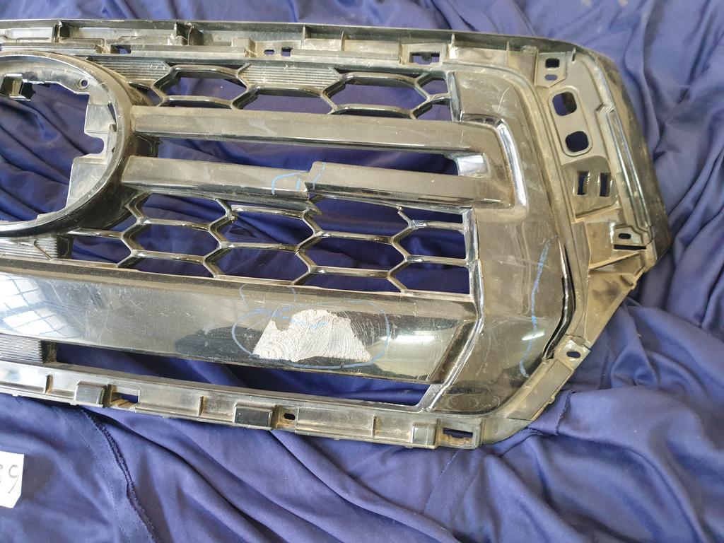 Toyota Hilux Radiator Grille - Wear and Tear, Scuffs