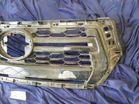 Toyota Hilux Radiator Grille - Wear and Tear, Scuffs