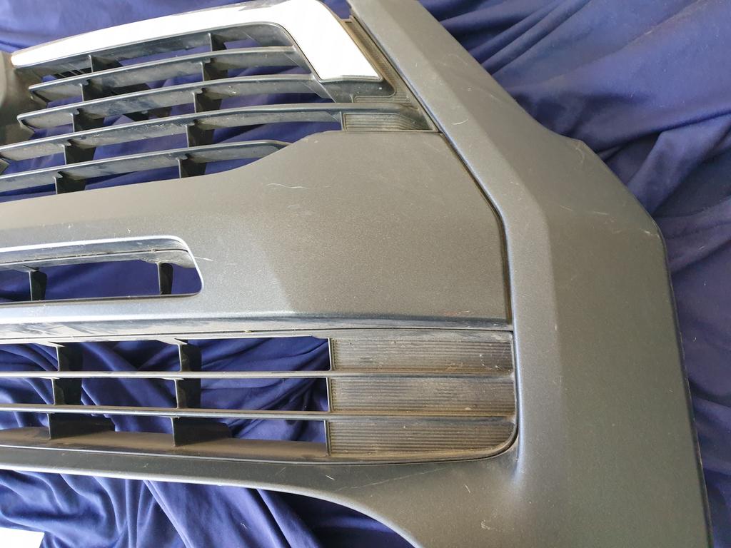 Toyota Hilux Radiator Grille - Light Wear and Tear