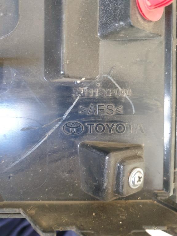 Toyota Hilux Radiator Grille - Light Wear and Tear