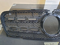 Mercedes-Benz GLA X156 Radiator Grille Frame Bracket