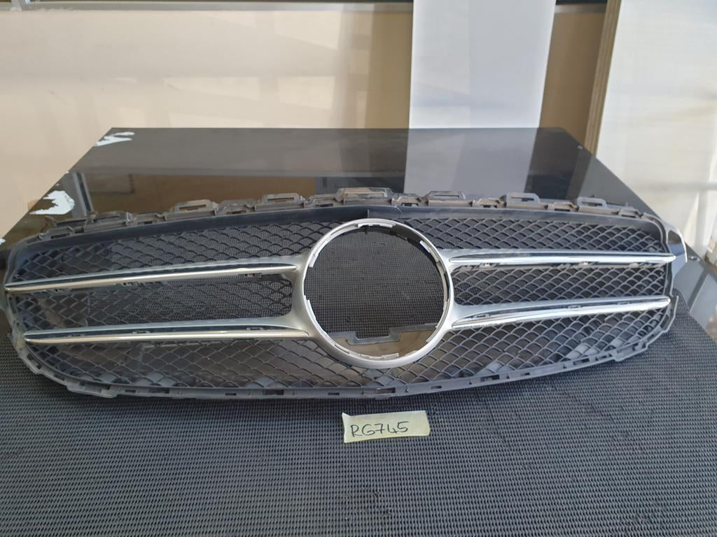 Mercedes-Benz C-Class W205 Radiator Grille