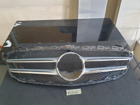 Mercedes-Benz C-Class W205 Radiator Grille