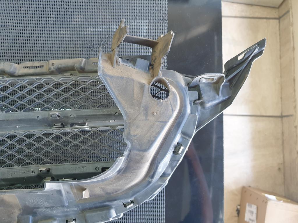 Mercedes-Benz C-Class W205 Radiator Grille