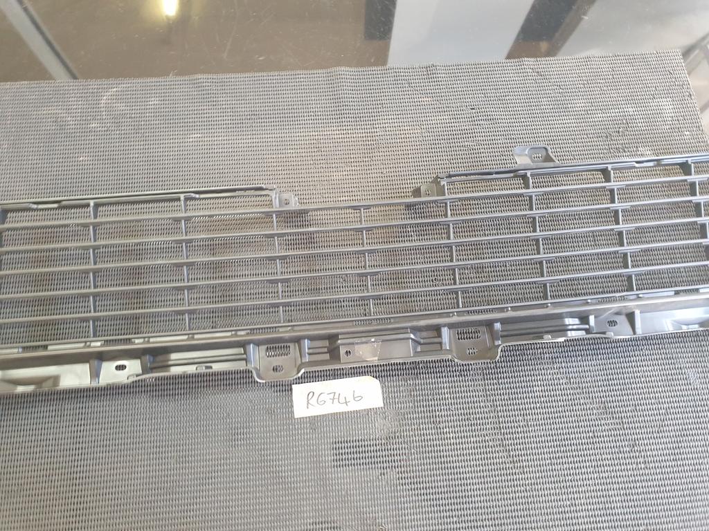 Toyota Aftermarket Quantum Front Bumper Centre Grille