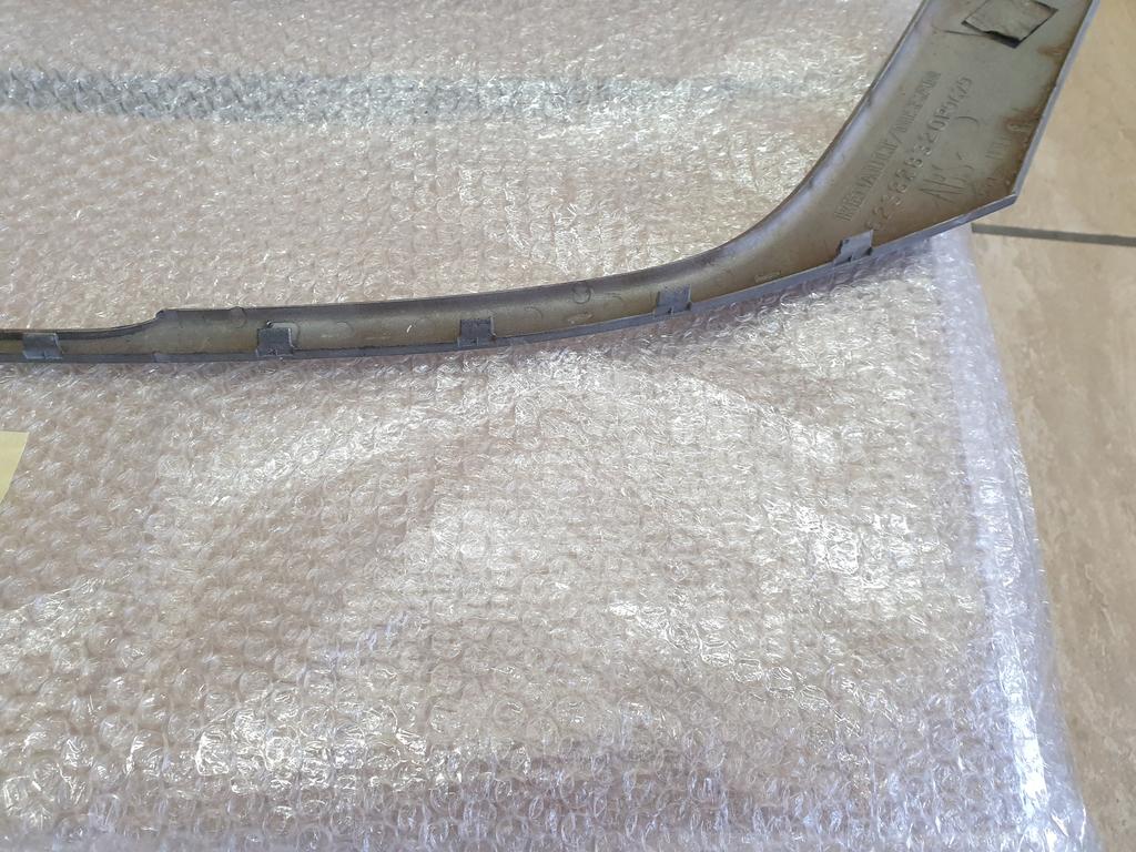 Nissan NP200 Radiator Grille Surround Trim Cover