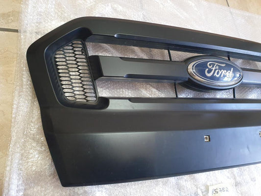 Ford Aftermarket Ranger Radiator Grille - Wear and Tear