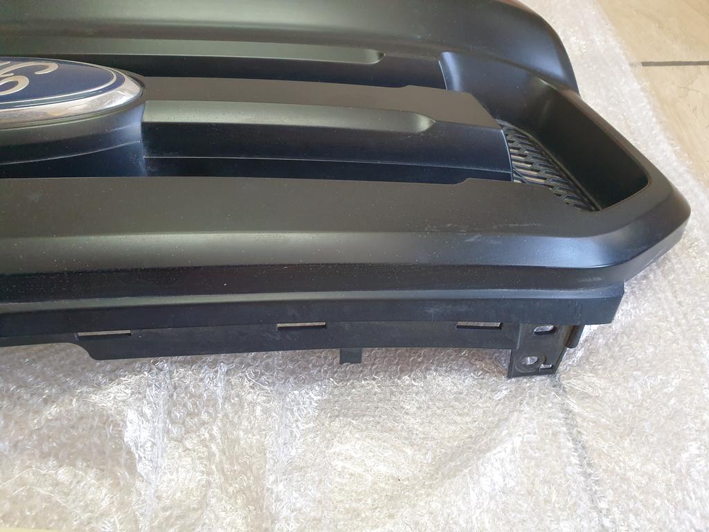 Ford Aftermarket Ranger Radiator Grille - Wear and Tear