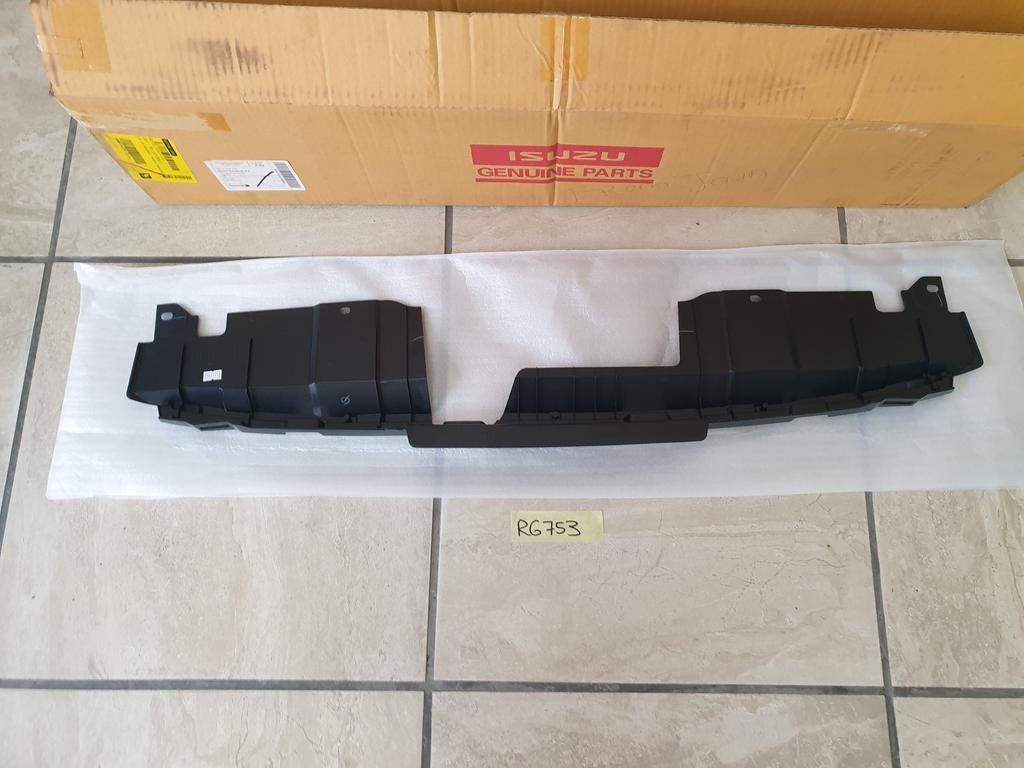 Isuzu D-Max Inner Radiator Grille