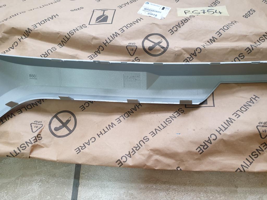 Original New Opel Crossland X Front Left Bumper Moulding - Lower Grille Surround