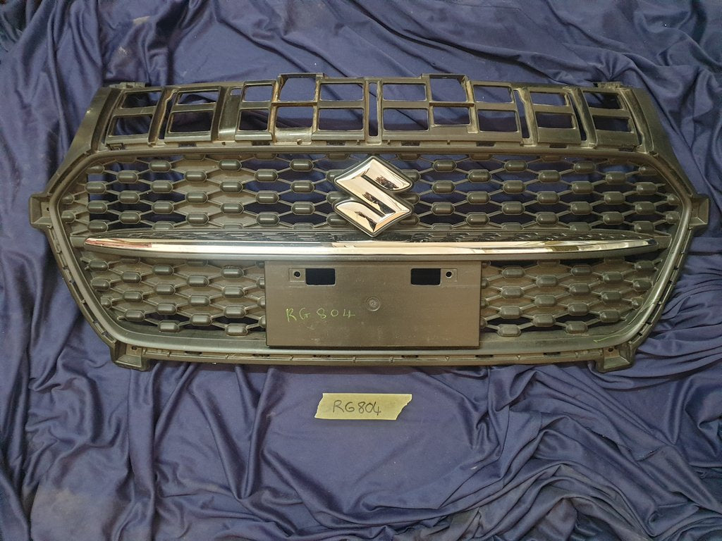 Suzuki Swift Radiator Grille - Wear and Tear