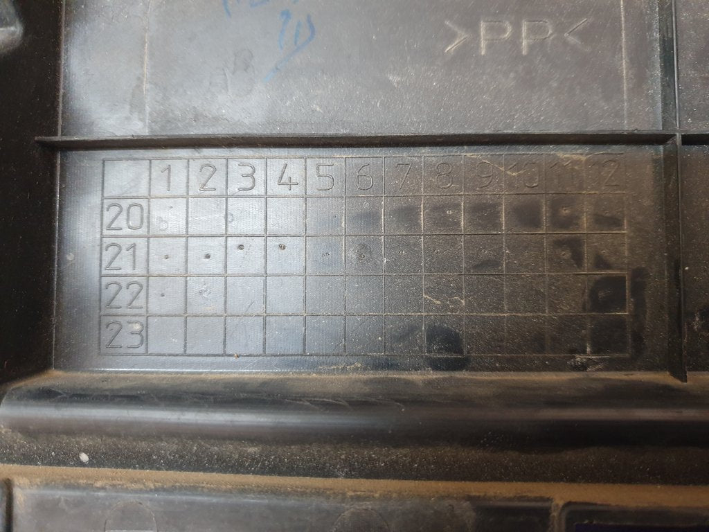 Suzuki Swift Radiator Grille - Wear and Tear