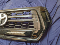 Toyota Hilux Legend 50 2018, 2019, 2020 Radiator Grille - Wear and Tear