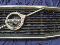 Volvo XC90 Radiator Grille - Chrome lifting, Wear and tear