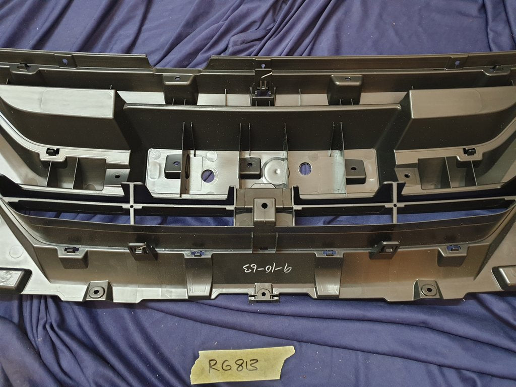 Isuzu KB D-Max 2017 Radiator Grille Frame Inner