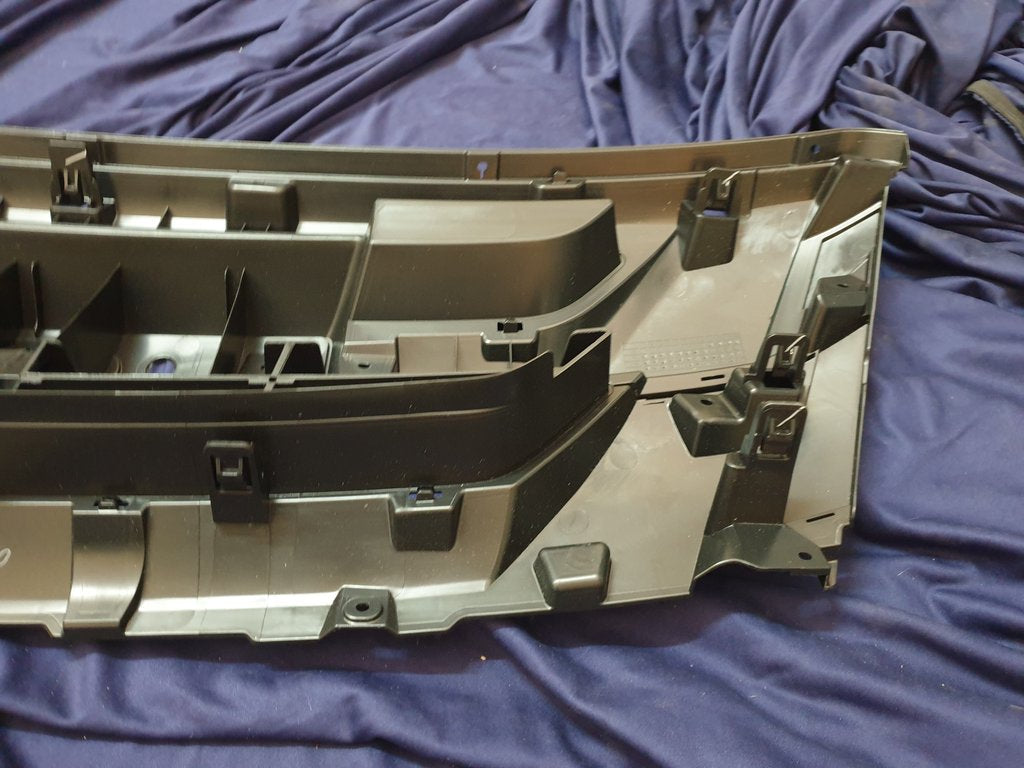 Isuzu KB D-Max 2017 Radiator Grille Frame Inner