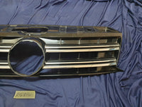 Volkswagen Amarok Radiator Grille - Wear and Tear, Clip/s broken