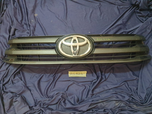 Toyota Aftermarket Radiator Grille - Light Wear and Tear, OEM Badge