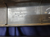 Toyota Hilux Radiator Grille - Wear and Tear, Scuffs