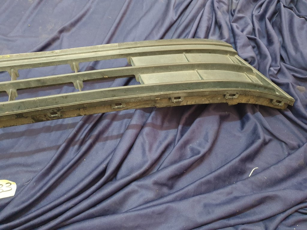 Volkswagen Polo Front Bumper Lower Grille