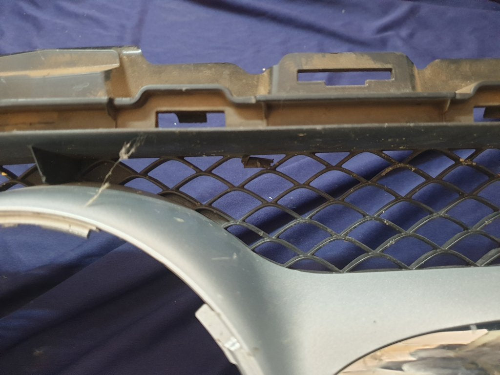 Mercedes-Benz C-Class W205 Radiator, Break in mesh