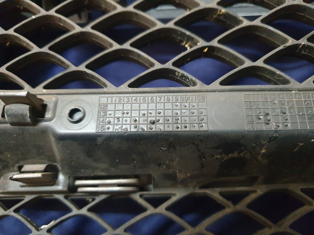 Mercedes-Benz C-Class W205 Radiator, Break in mesh