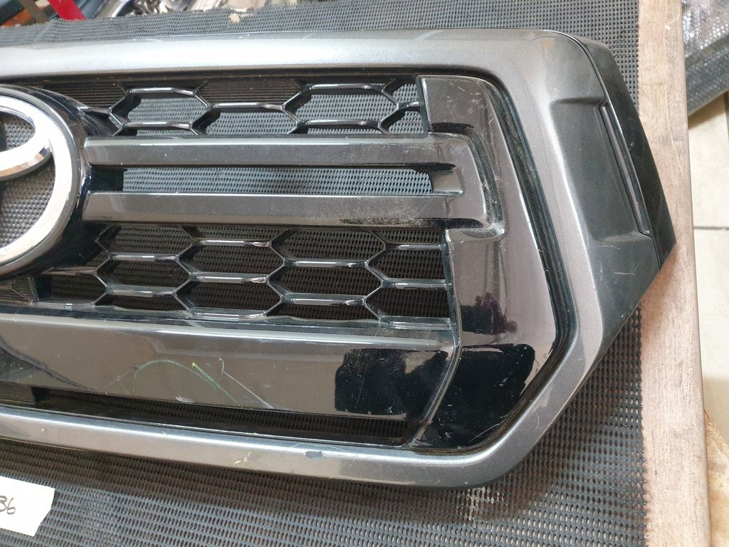 Toyota Hilux Radiator Grille- Scuffs and Chips