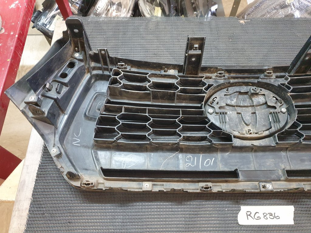 Toyota Hilux Radiator Grille- Scuffs and Chips