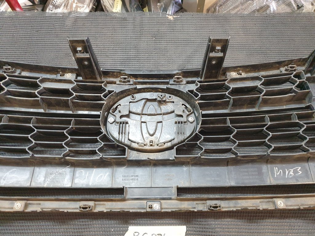Toyota Hilux Radiator Grille- Scuffs and Chips