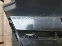 Volkswagen Golf VII 7 Radiator Grille - Light Wear and Tear