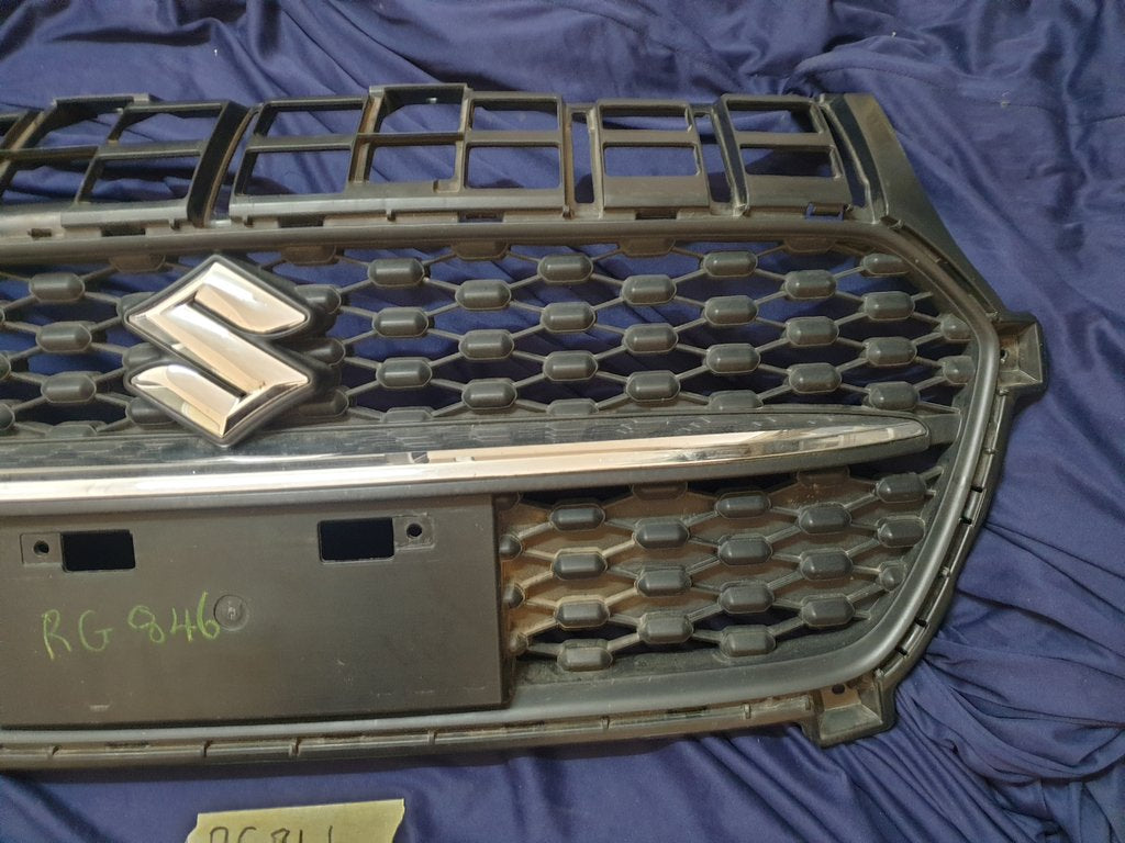 Suzuki Swift Radiator Grille - Wear and Tear