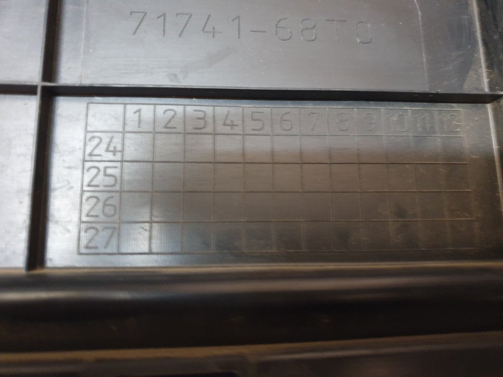 Suzuki Swift Radiator Grille - Wear and Tear