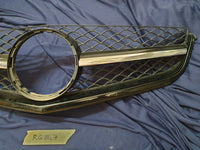 Mercedes-Benz C-Class W204 Radiator Grille - Wear and Tear, Scratches, Pitting in chrome