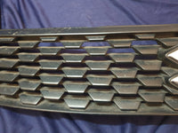 Suzuki Swift Radiator Grille - Light Wear and Tear, Clip broken