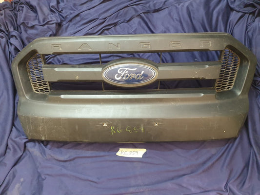 Ford Ranger Radiator Grille - Light Wear and Tear