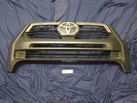 Toyota Hilux Radiator Grille - Wear and Tear, Scratches and small crack